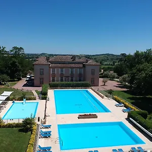 Chateau De Barbet Vakantiepark Lombez